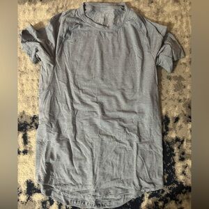 lululemon athletica Gray Short Sleeve Tee